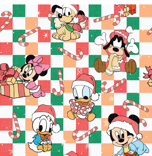 Christmas Mickey & Friends 41
