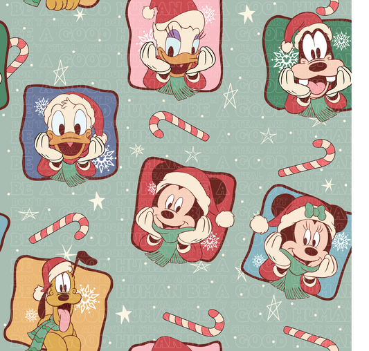 Christmas Mickey & Friends 33