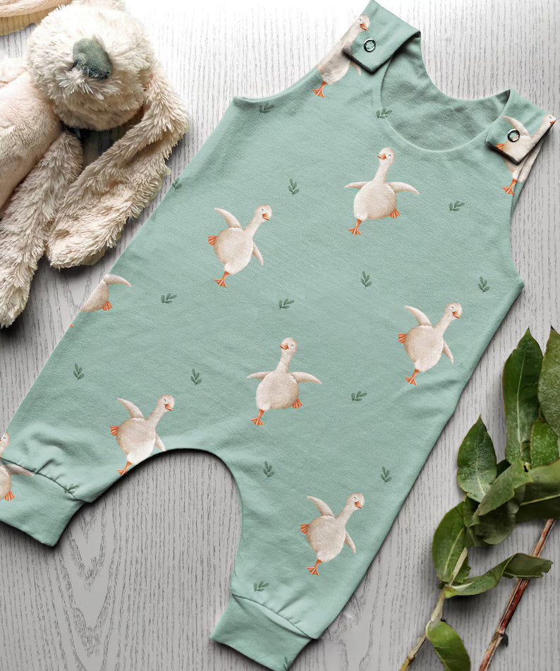 Farm animals goose mint